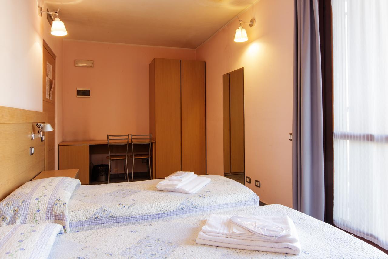 Albergo Verdi نوفي ليغوري المظهر الخارجي الصورة